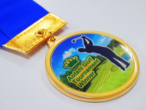 オリジナル・オーダーメイド・メダル・コイン・フルカラーメダル（インクジェット印刷）・フルカラーコイン・製作・作成・金型不要・小ロット対応・1個から製作・真鍮製・アルミ製・記念メダル・表彰メダル・スポーツ大会メダル・子どもメダル・イベントメダル・キャラクターメダル・アルミメダル・チャレンジコイン・トスコイン・企業表彰・社内表彰・受賞記念・大学・高校・中学校・小学校・幼稚園・保育園・学習塾・水泳教室・体操教室・ピアノ教室・バレエ教室・珠算教室・書道教室・運動会・学芸会・体育祭・文化祭・入園・卒園・入学・卒業・入社・定年退職・賀寿・還暦・喜寿